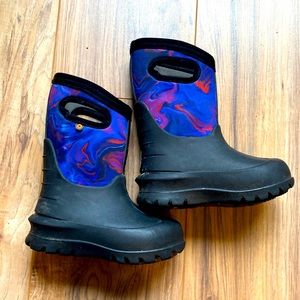 Bogs winter boots 9T rated to -35F perfect condition